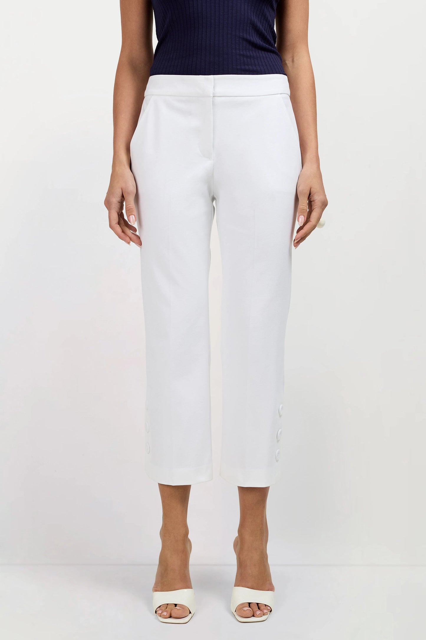 Trina Turk Ore Button-Hem Cropped Pant