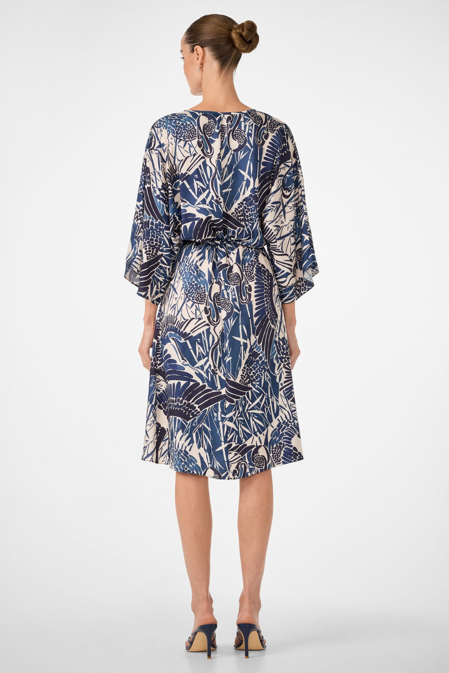 Trina Turk Topspin Short-Sleeve Midi Dress - Tsuru