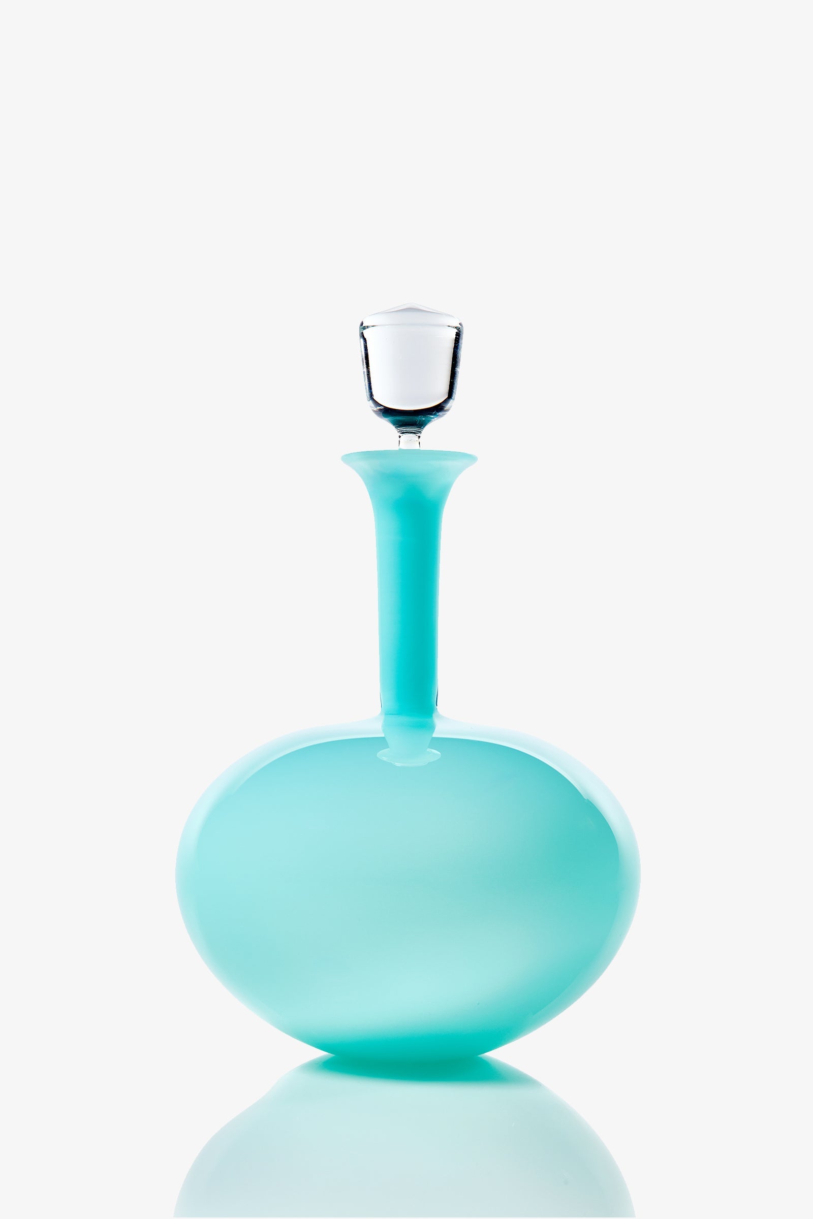 Trina Turk Wexler Low Oval Bottle
