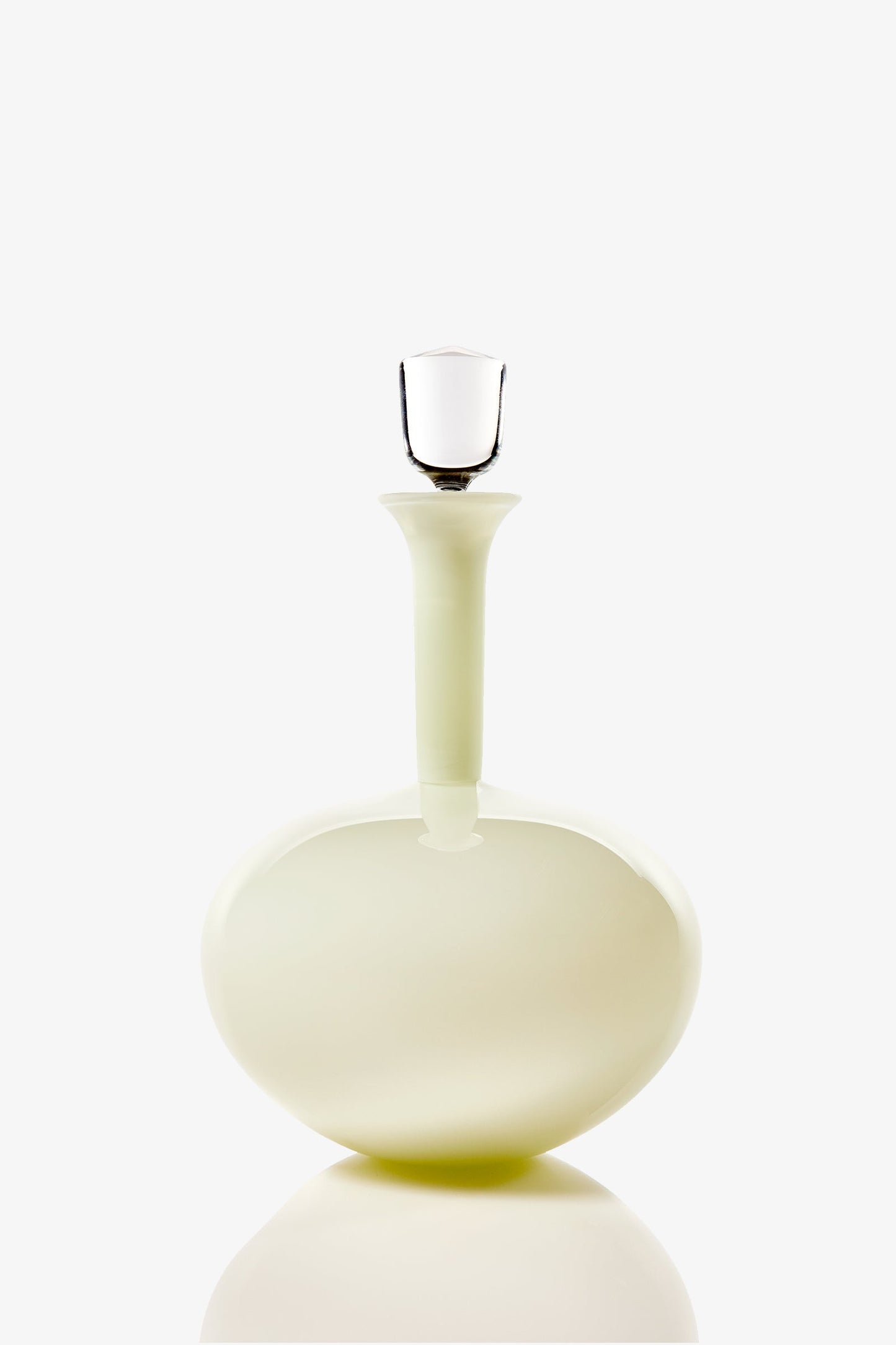 Trina Turk Wexler Low Oval Bottle