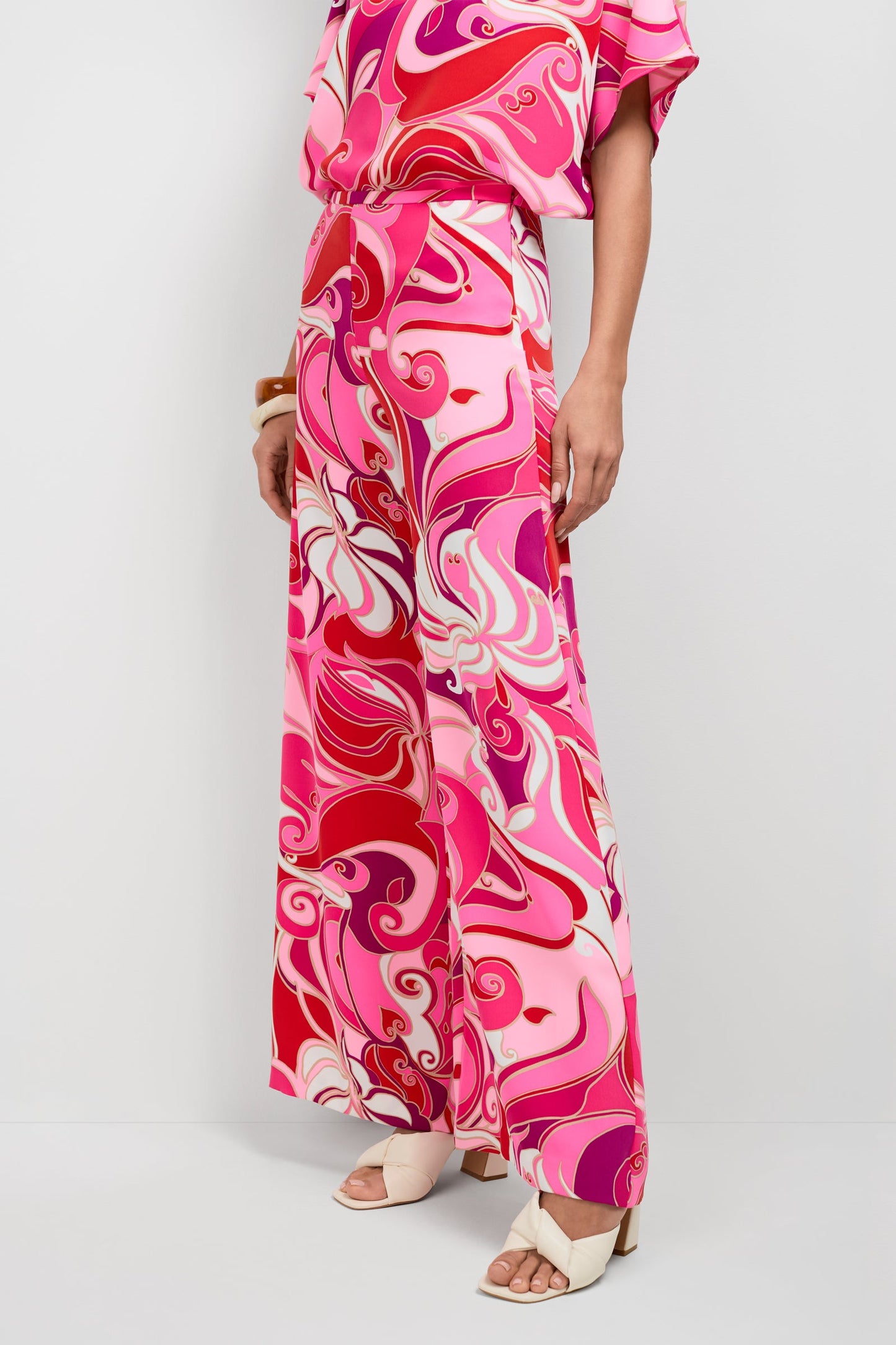 Trina Turk Long Weekend Pant