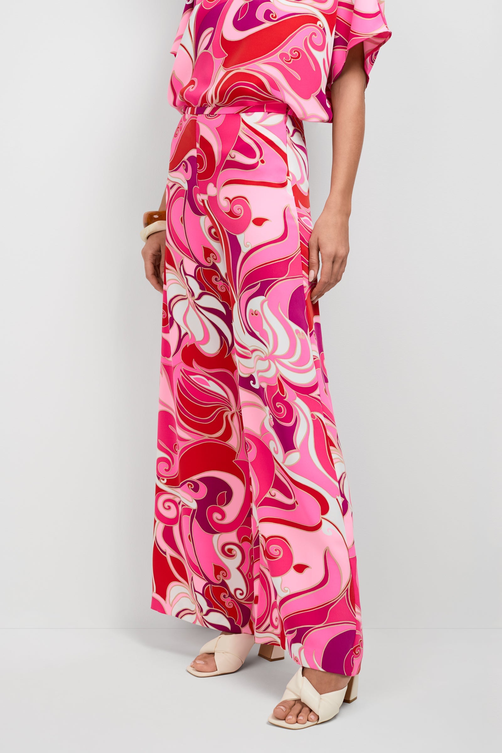 Trina Turk Long Weekend Pant