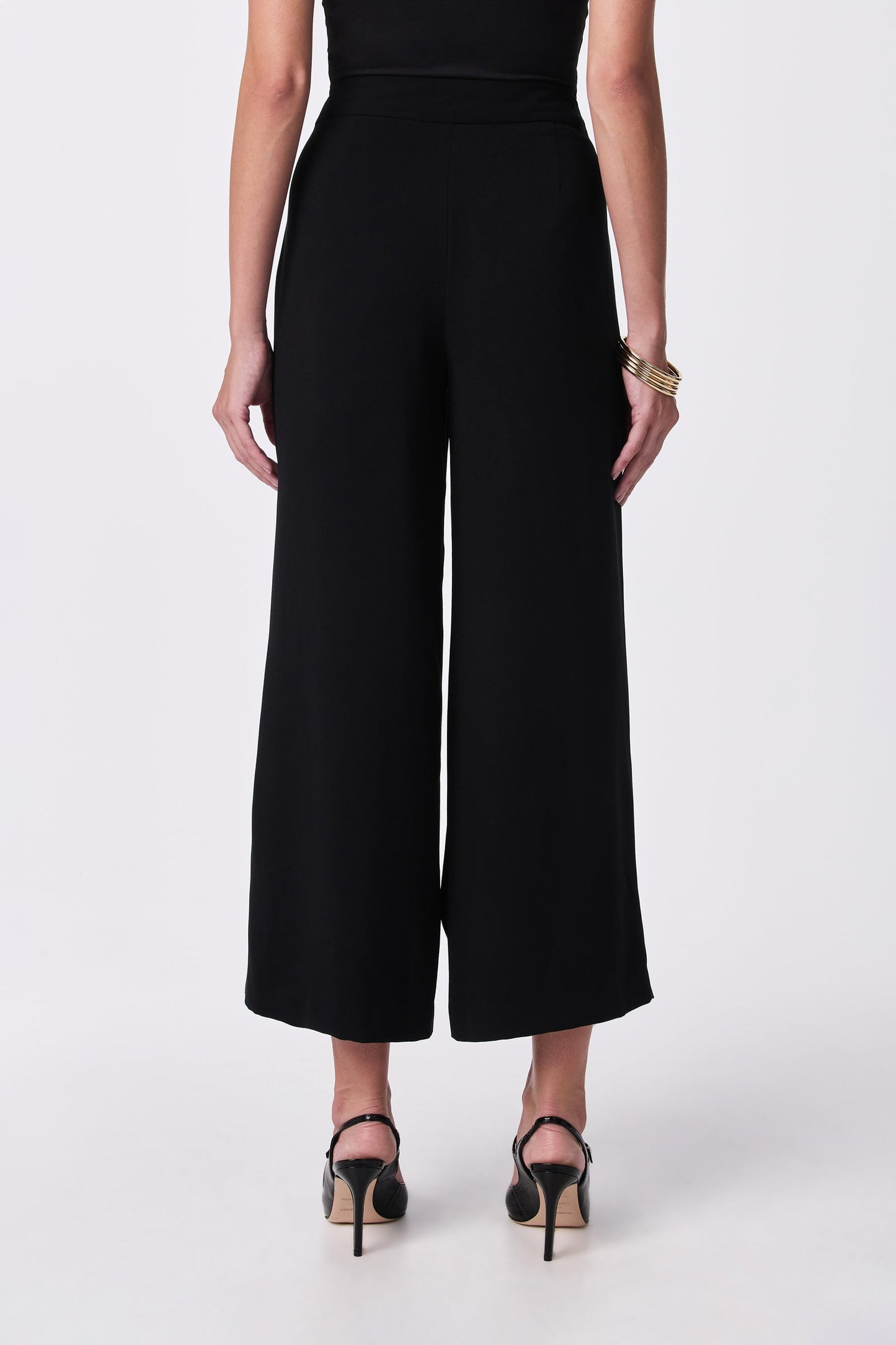 Trina Turk Davon Cropped Slit-Leg Pant