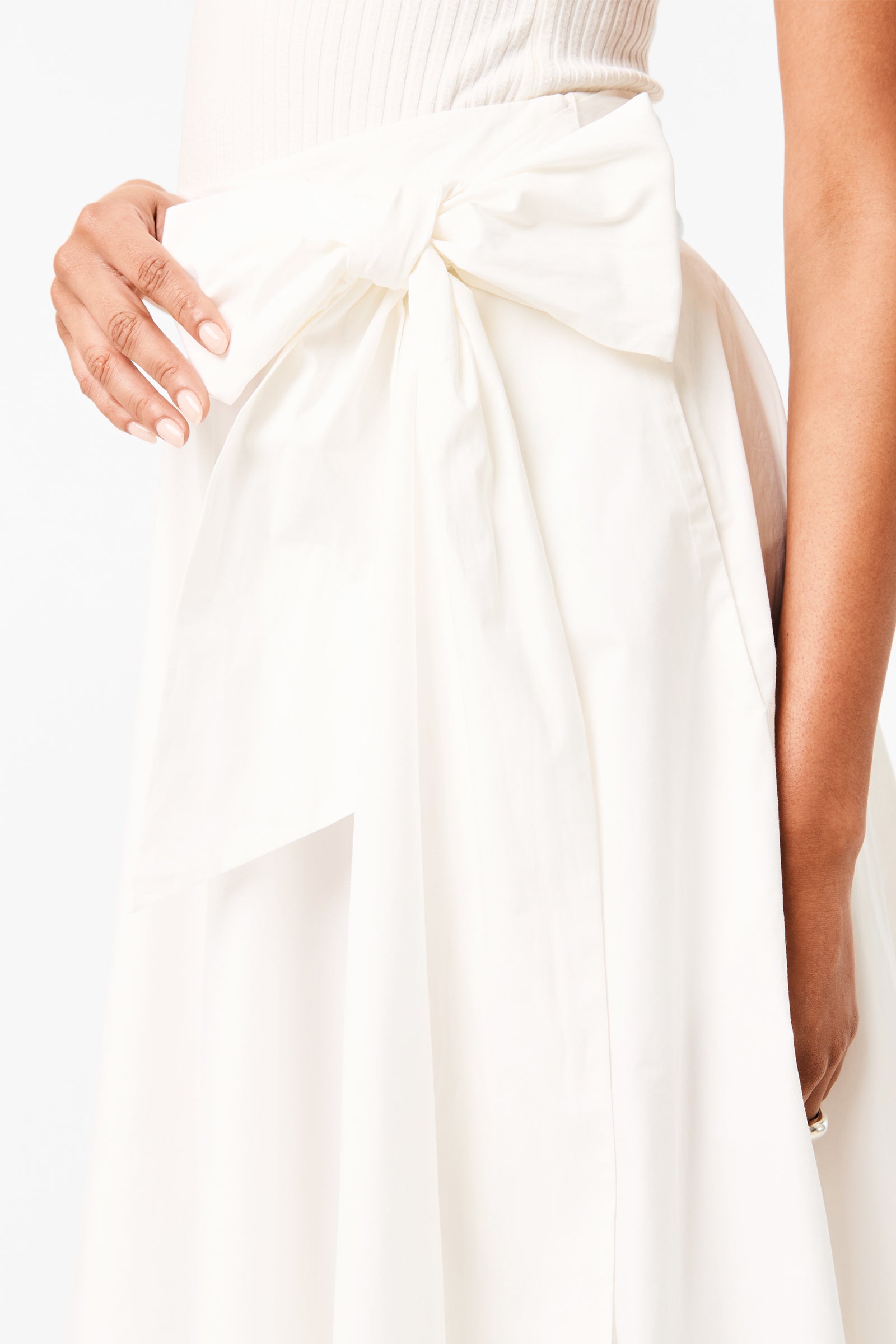 Trina Turk Amano Bow-Tie Midi Skirt