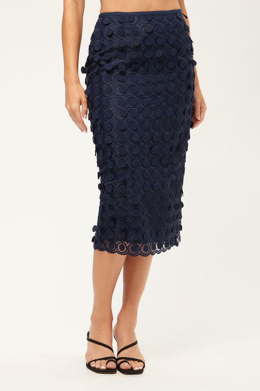 Trina Turk Dita 2 Midi Pencil Skirt - Agassi Embroidery