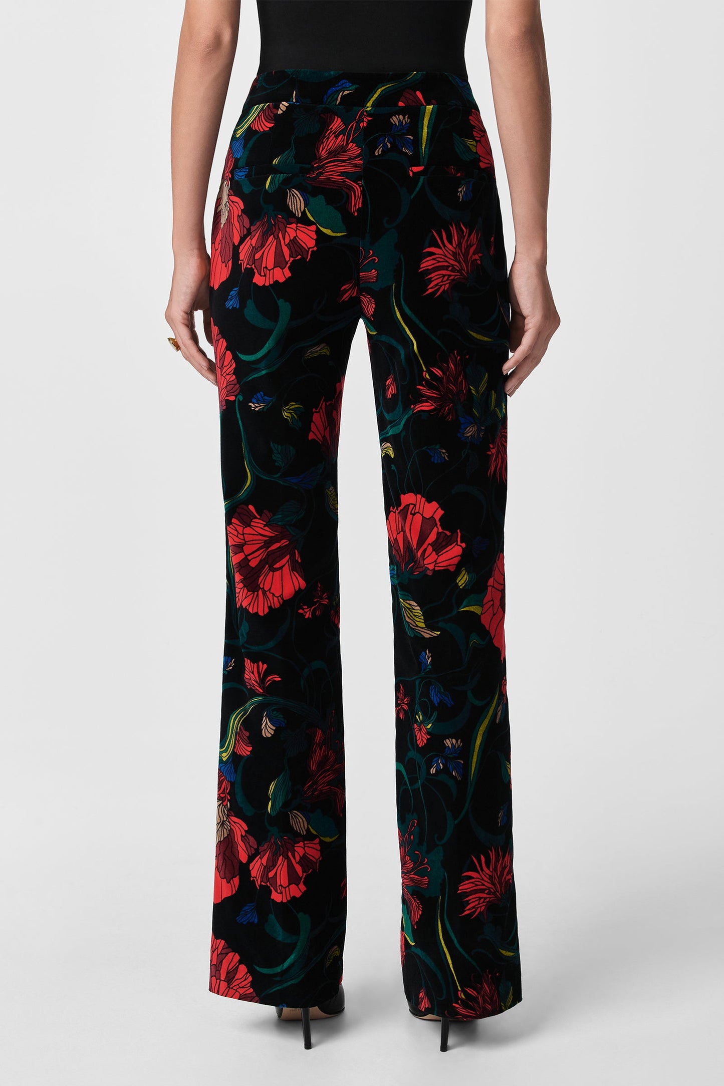 Trina Turk Westport Printed Velvet Pant