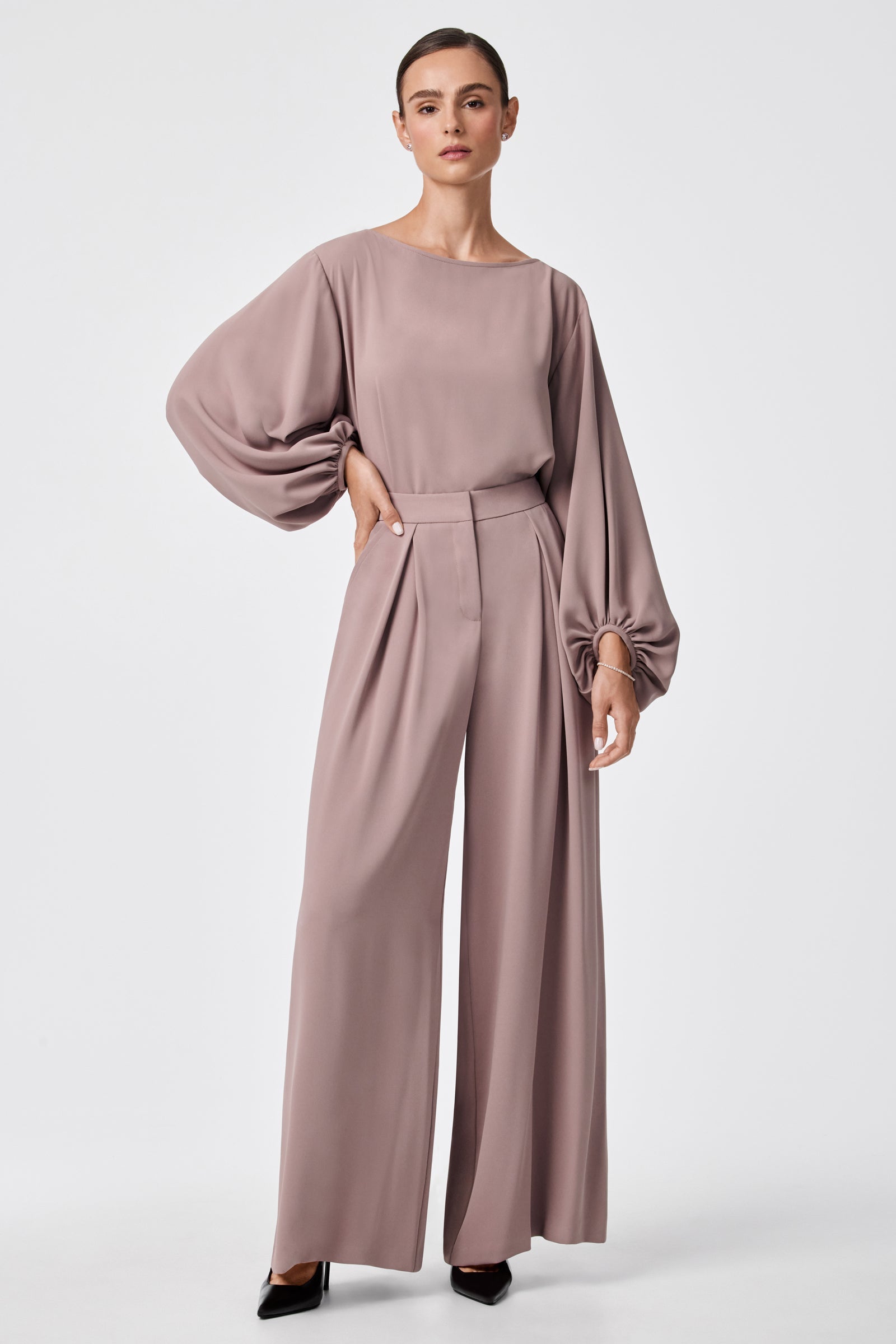 Trina Turk Saige Wide-Leg Short Pant