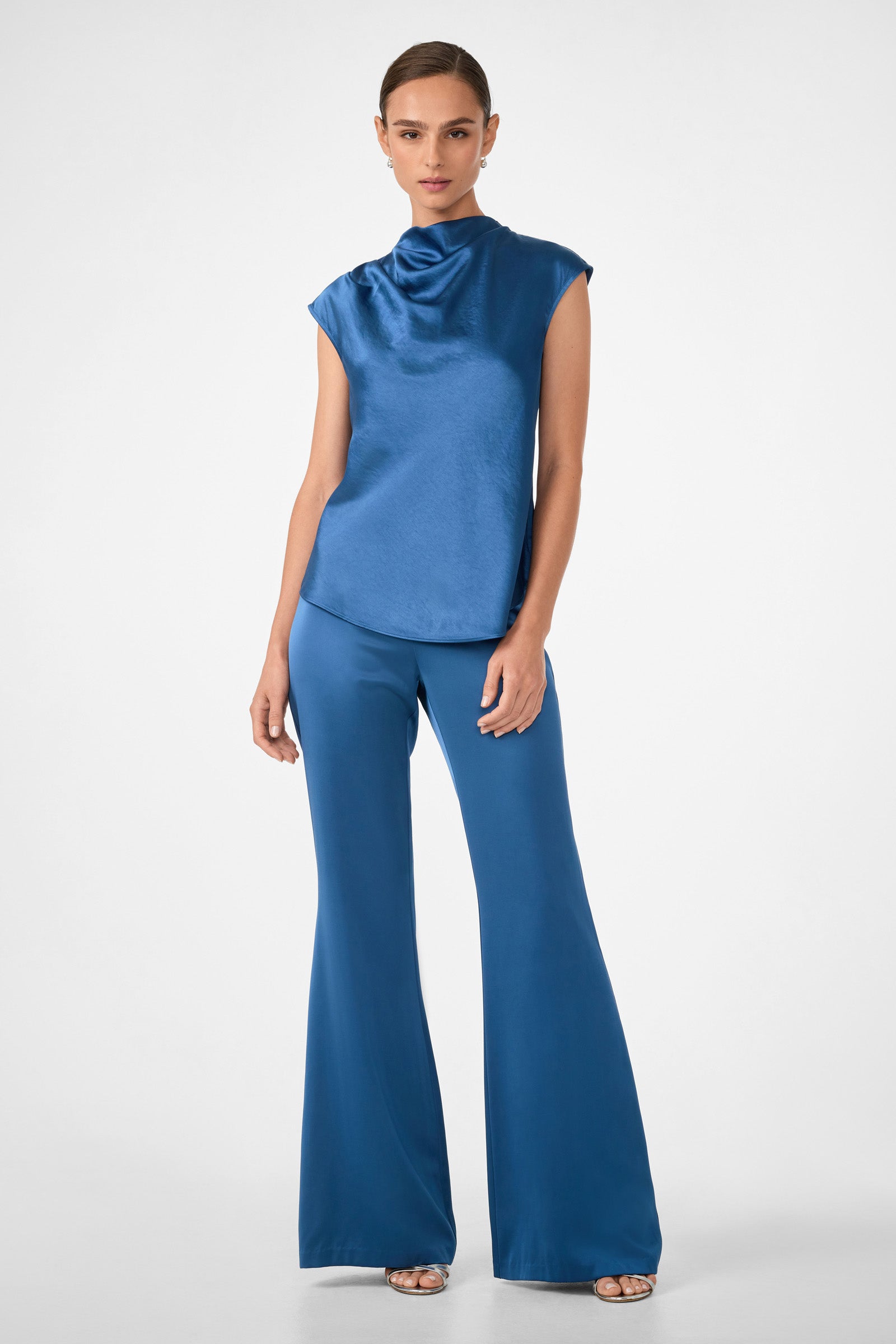 Trina Turk Anmitsu Flared Pant