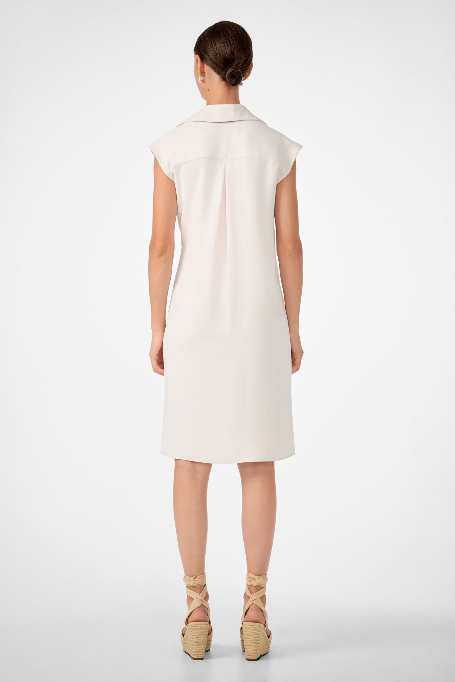 Trina Turk Meron Short-Sleeve Tie-Front Dress