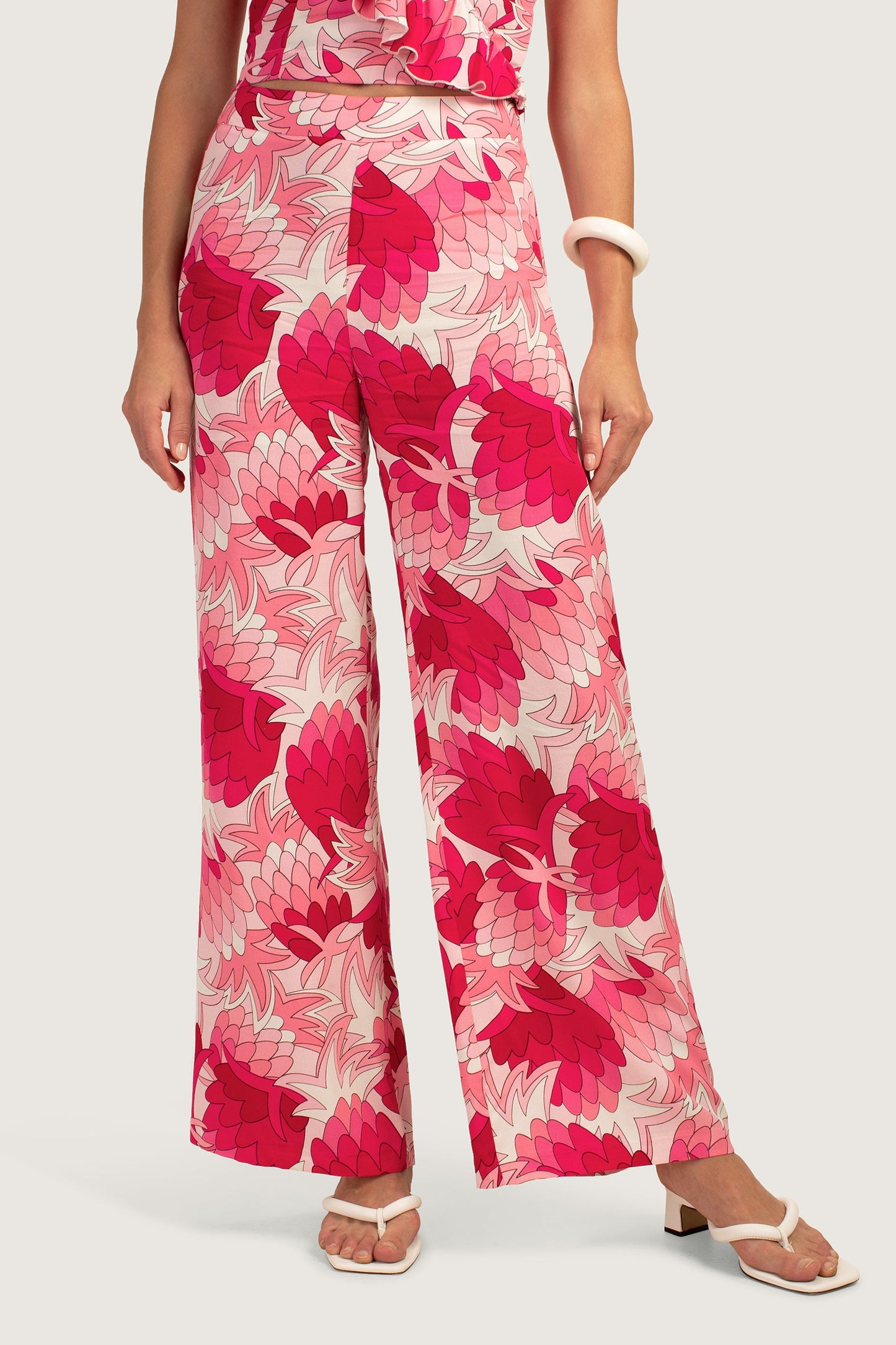 Trina Turk Long Weekend Pant
