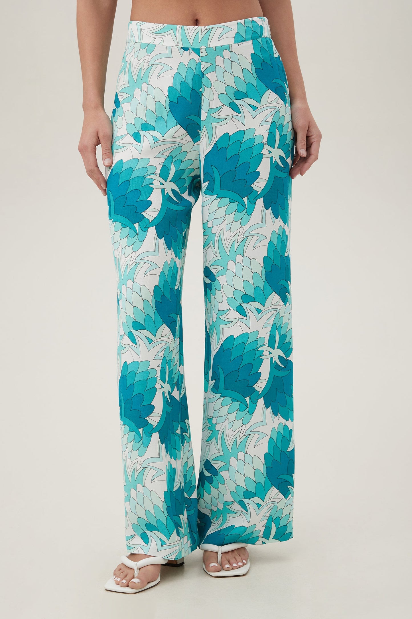 Trina Turk Long Weekend Pant