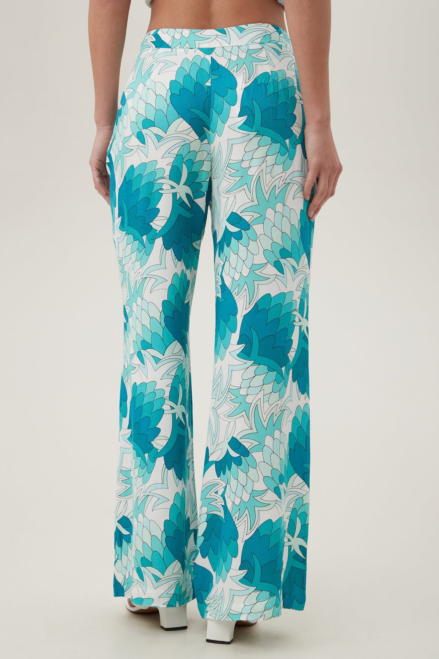 Trina Turk Long Weekend Pant